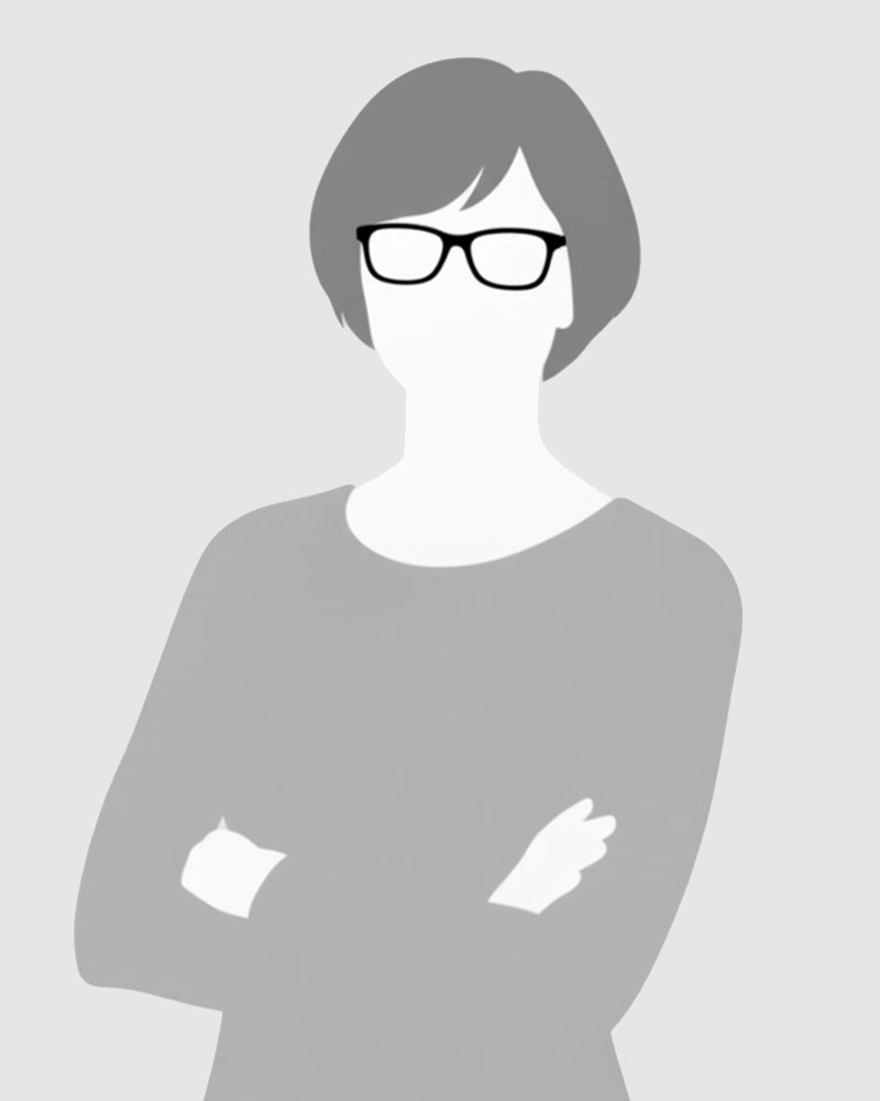 team-woman-4